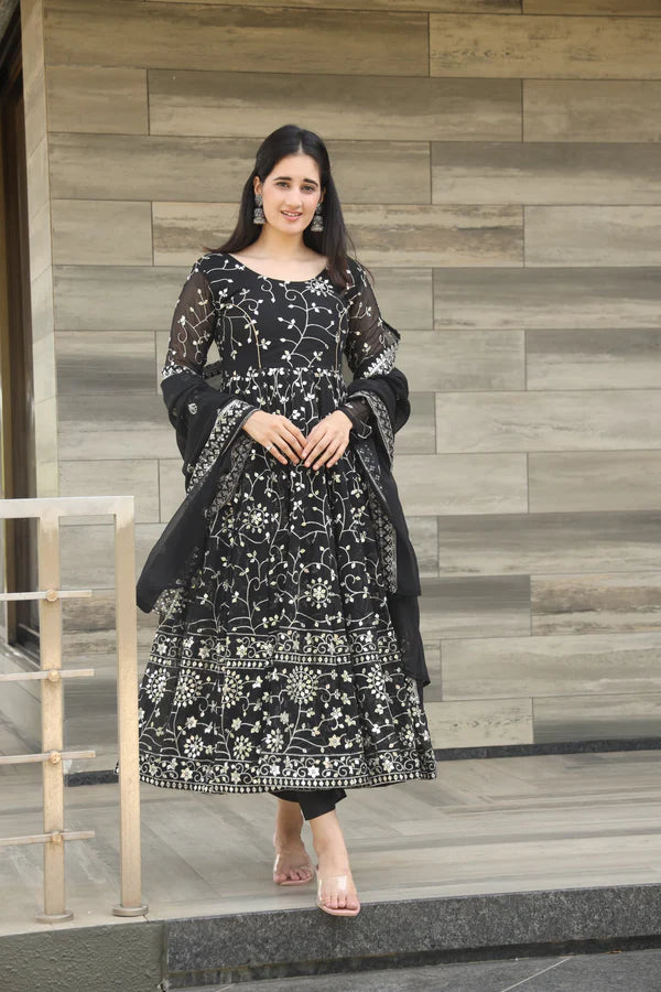 Damini's Black Color Anarkali Suit Set .